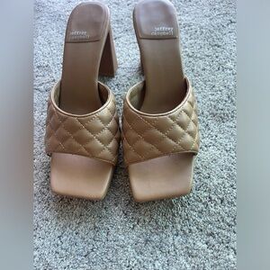 Tan 8 1/2 Jeffrey Campbell sandals